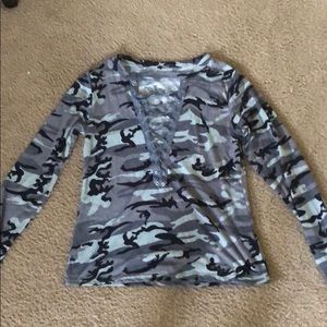 Long sleeve camp shirt